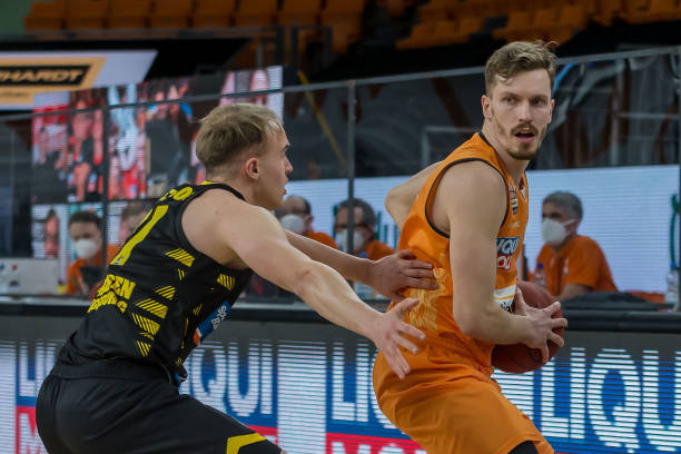 对球迷而言 对球迷而言