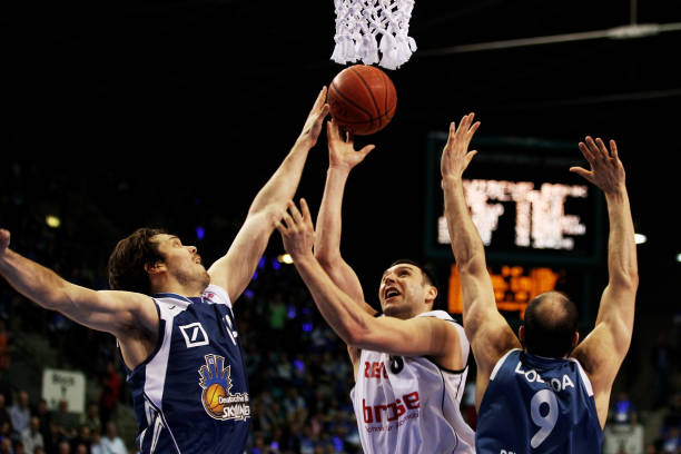 证了他们的 证了他们的